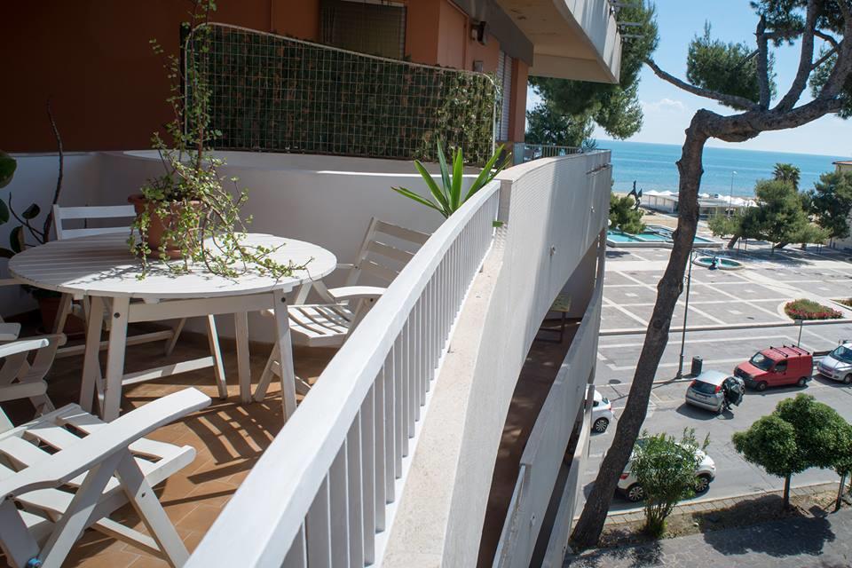 Marina Apartment Silvi Marina Exterior photo